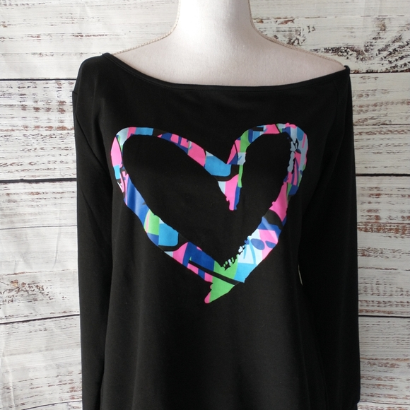 Woman’s Sweatershirt - Heart Print - Off The Shoulder - Long Sleeve - Pullover - Picture 2 of 9